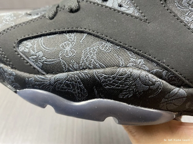 (W) Jordan Black Retro Triple 6 SD DB9818-001 0603